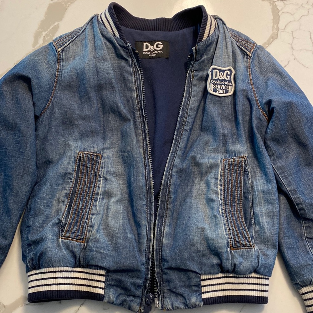 Dolce & Gabbana boys light weight jacket. Luxuriously soft. Size: 6